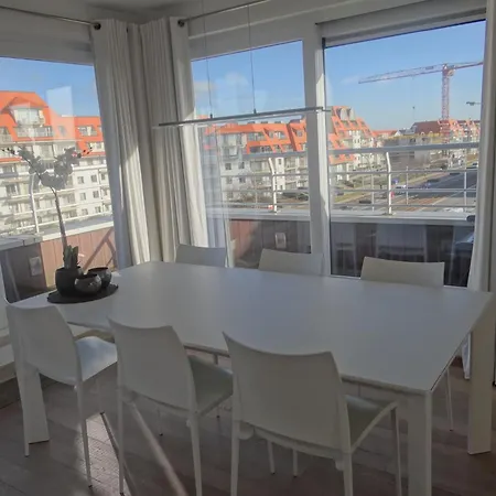 Apartment In Nieuwpoort With Terrace 아파트 니우포르트