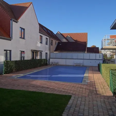 Apartment In Nieuwpoort With Terrace